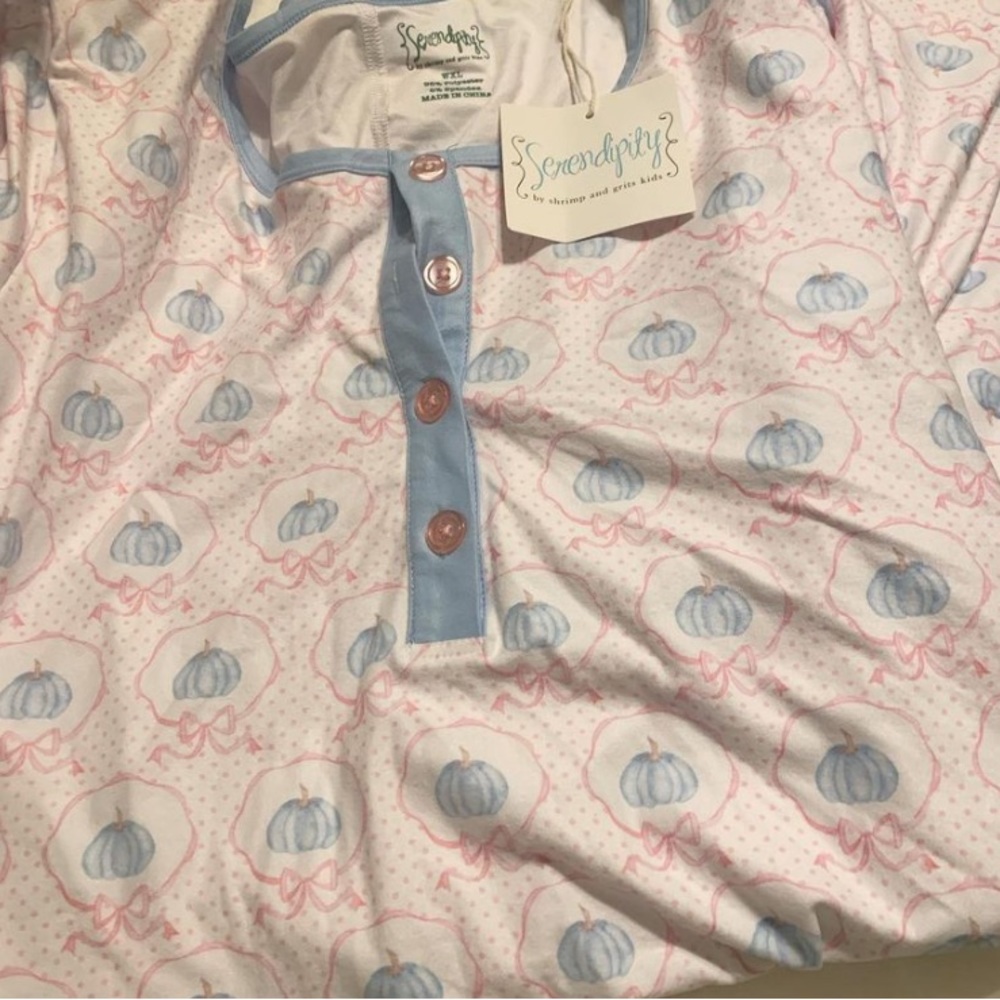 Shrimp & Grits gown pumpkin fall XL